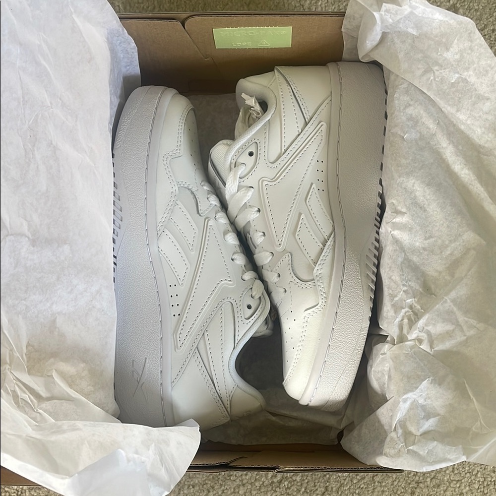 Reebok Men's White Sneakers